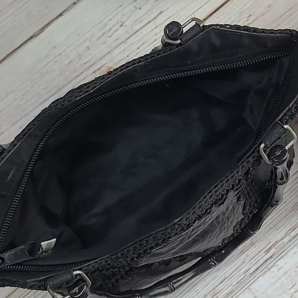 BLACK LEATHER & CROCHET PATCHWORK SMALL HANDBAG - Picture 9 of 10